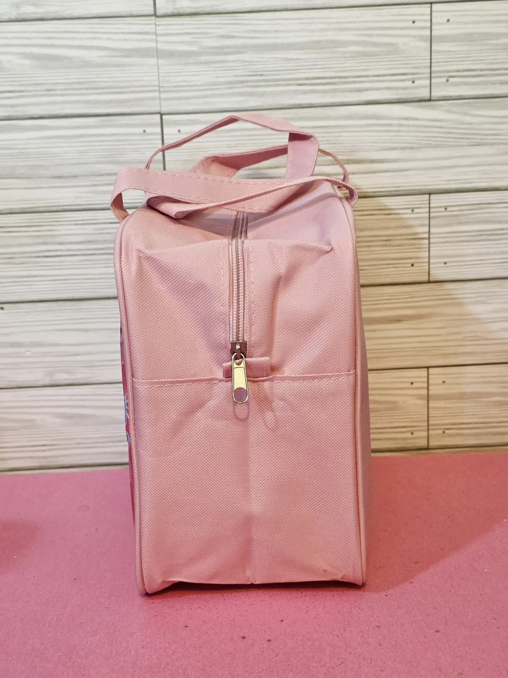 Sanrio Hello Kitty Light Pink Insulated Lunch Bag